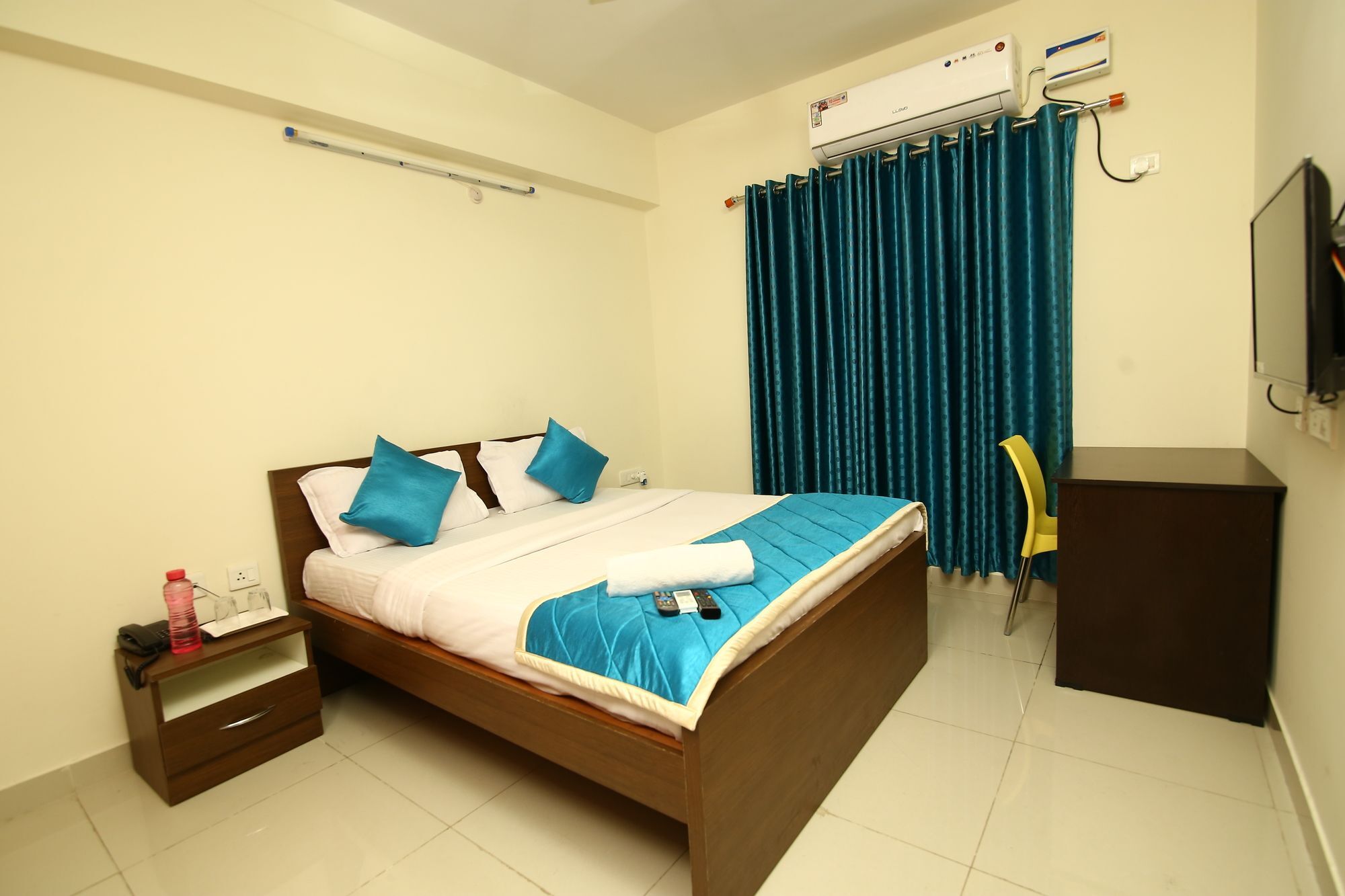 Hotel Fresh Living Prime Hitech Hyderabad Exterior foto