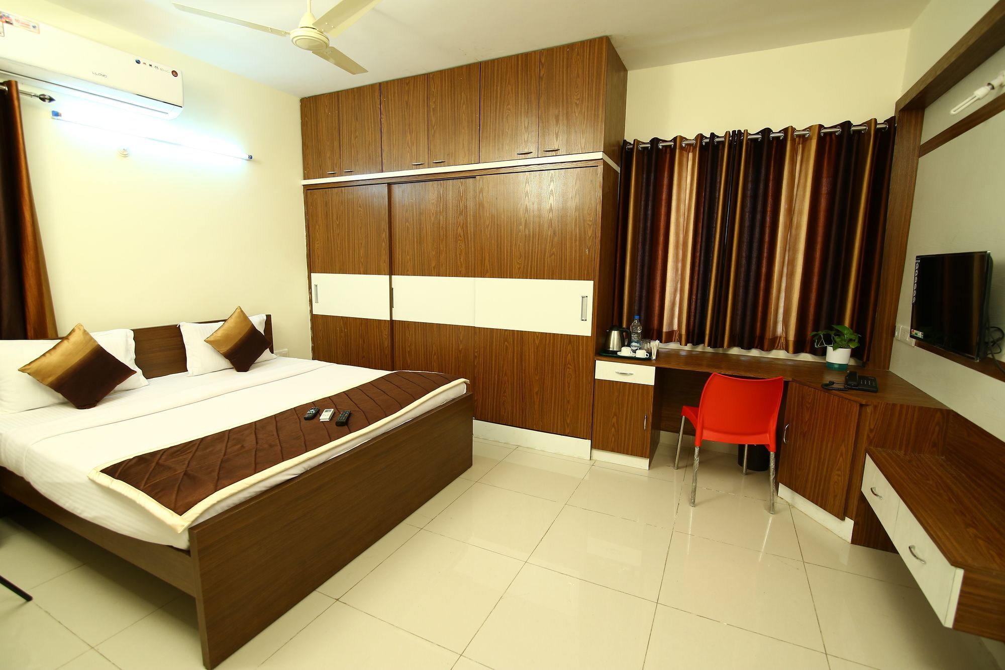 Hotel Fresh Living Prime Hitech Hyderabad Exterior foto